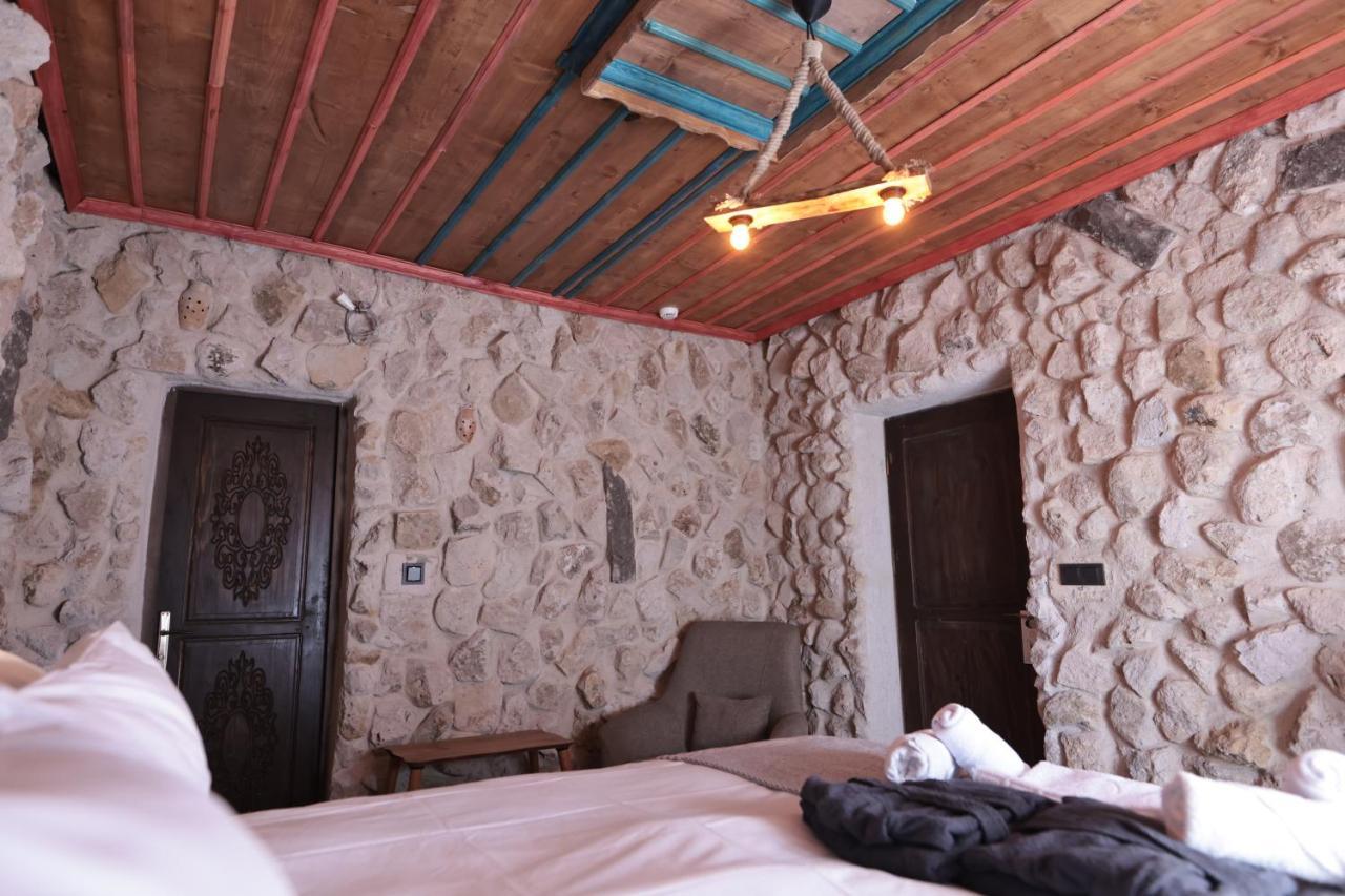 Stone Owl Otel & Restaurant Uçhisar Exterior photo