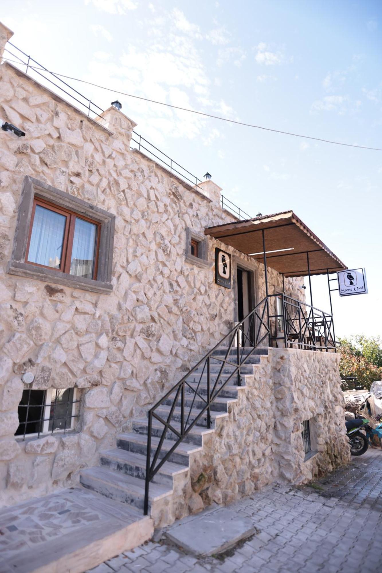 Stone Owl Otel & Restaurant Uçhisar Exterior photo