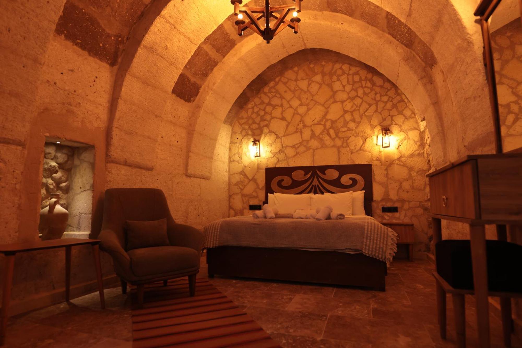 Stone Owl Otel & Restaurant Uçhisar Exterior photo