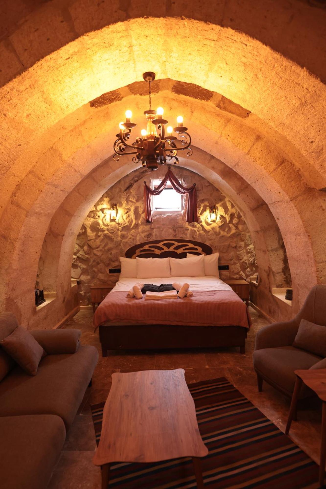 Stone Owl Otel & Restaurant Uçhisar Exterior photo