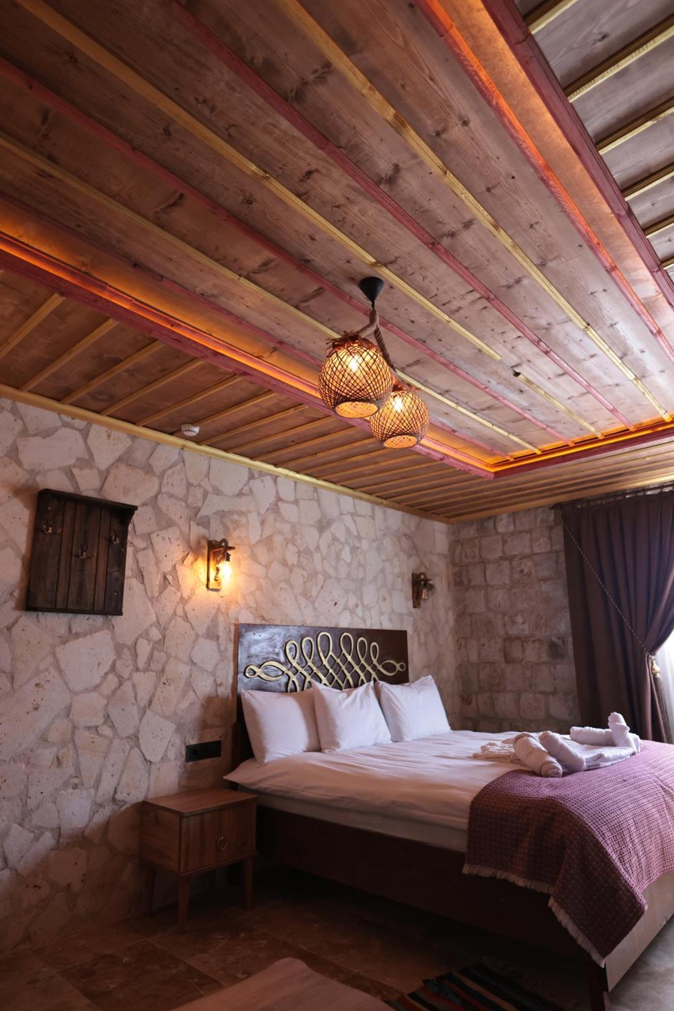 Stone Owl Otel & Restaurant Uçhisar Exterior photo